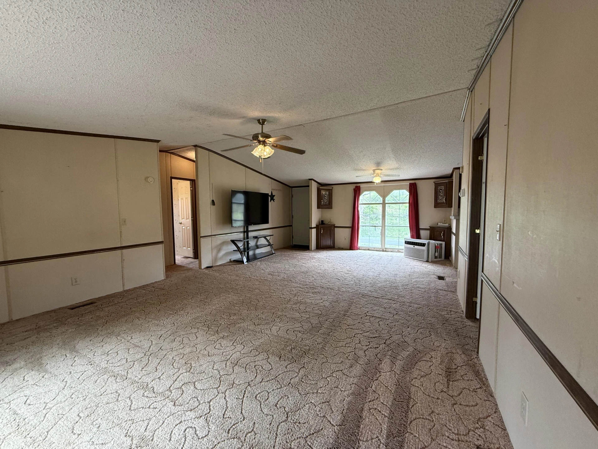 2468 Valley Center RD - Photo 11