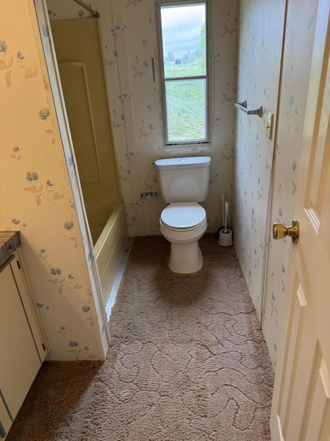 2468 Valley Center RD - Photo 21