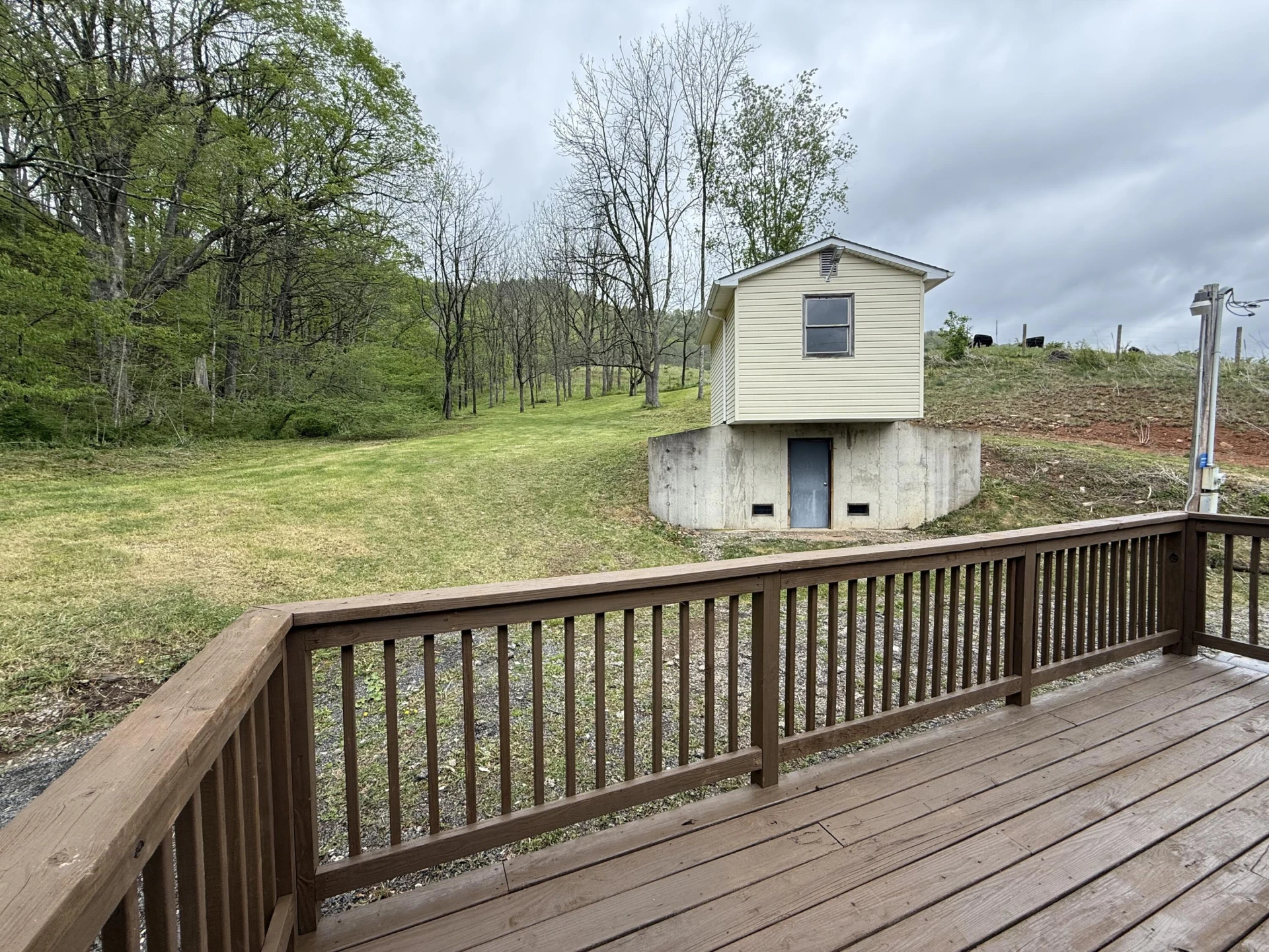 2468 Valley Center RD - Photo 22