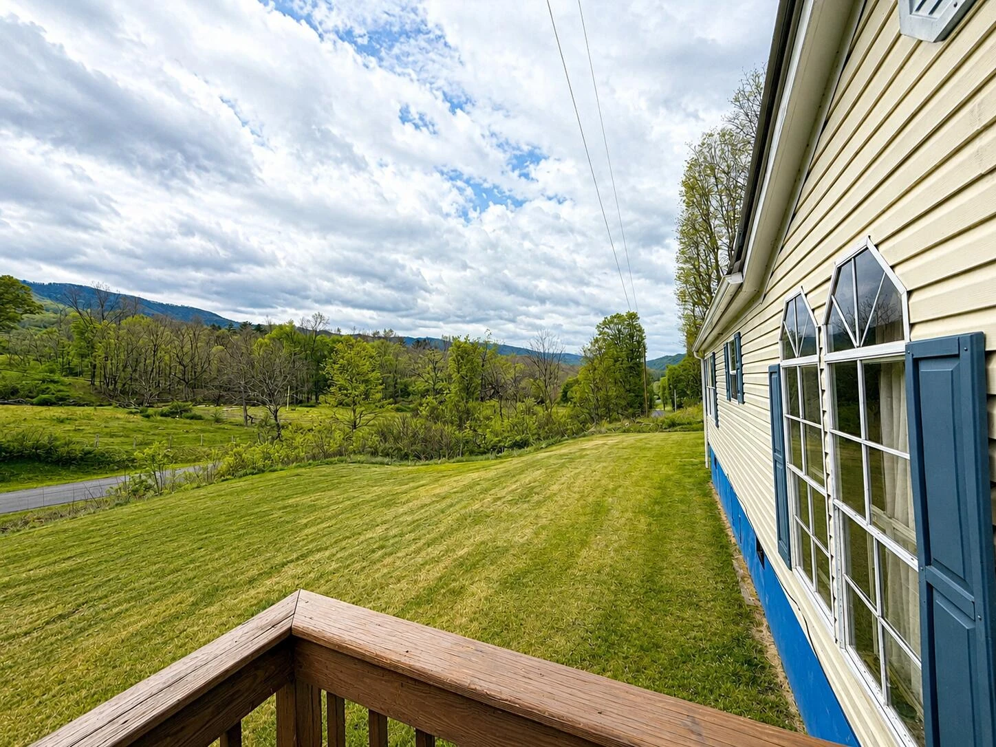 2468 Valley Center RD - Photo 6