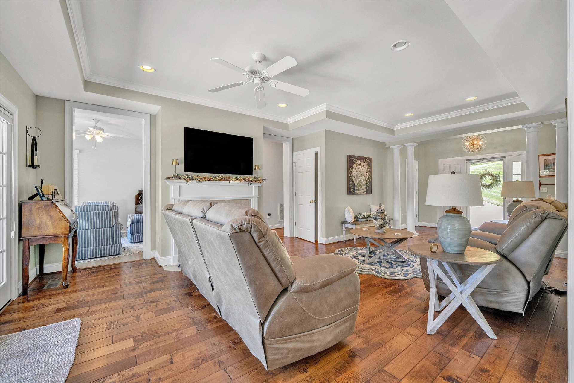 387 Channelview DR - Photo 13