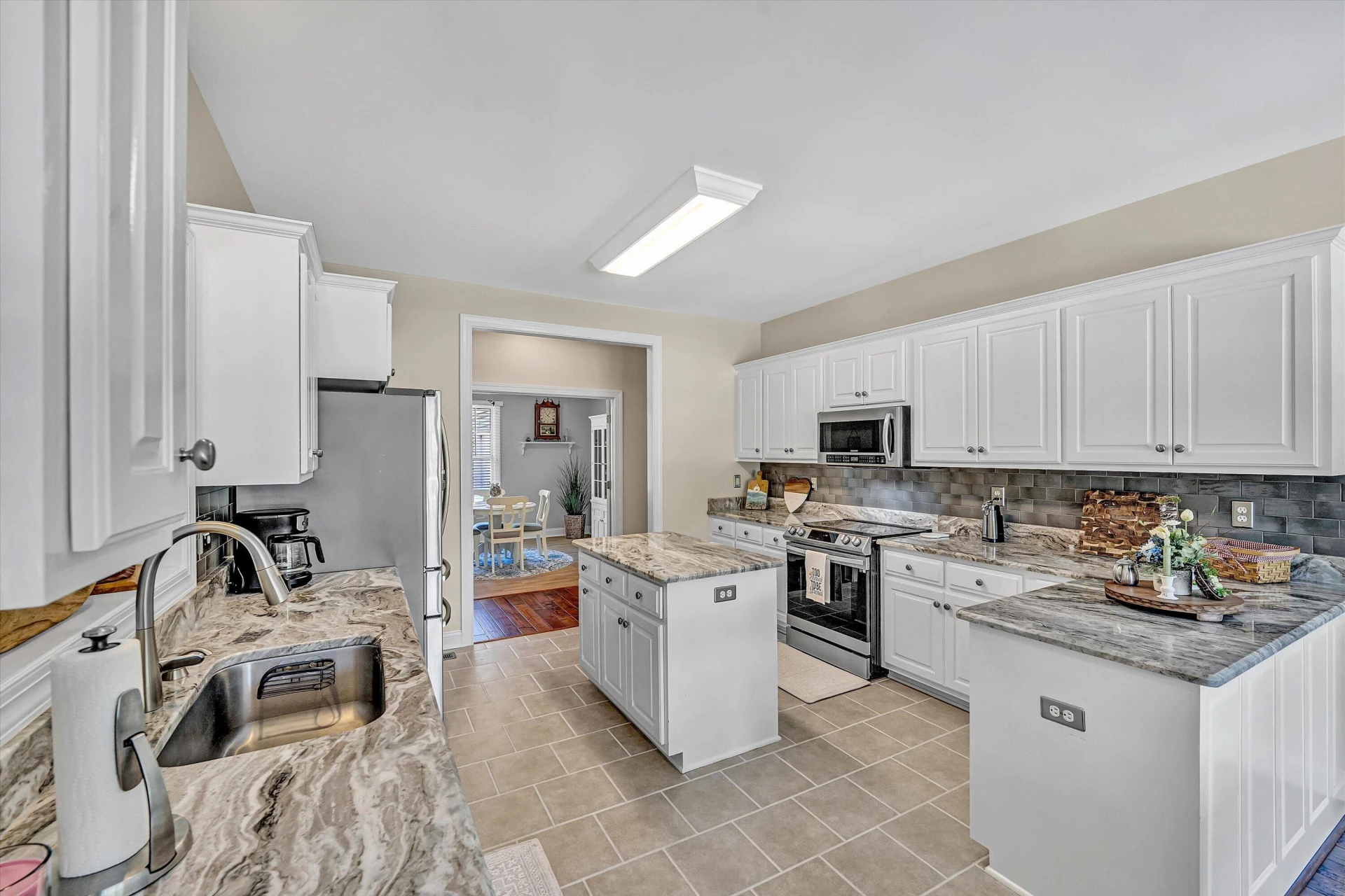 387 Channelview DR - Photo 19