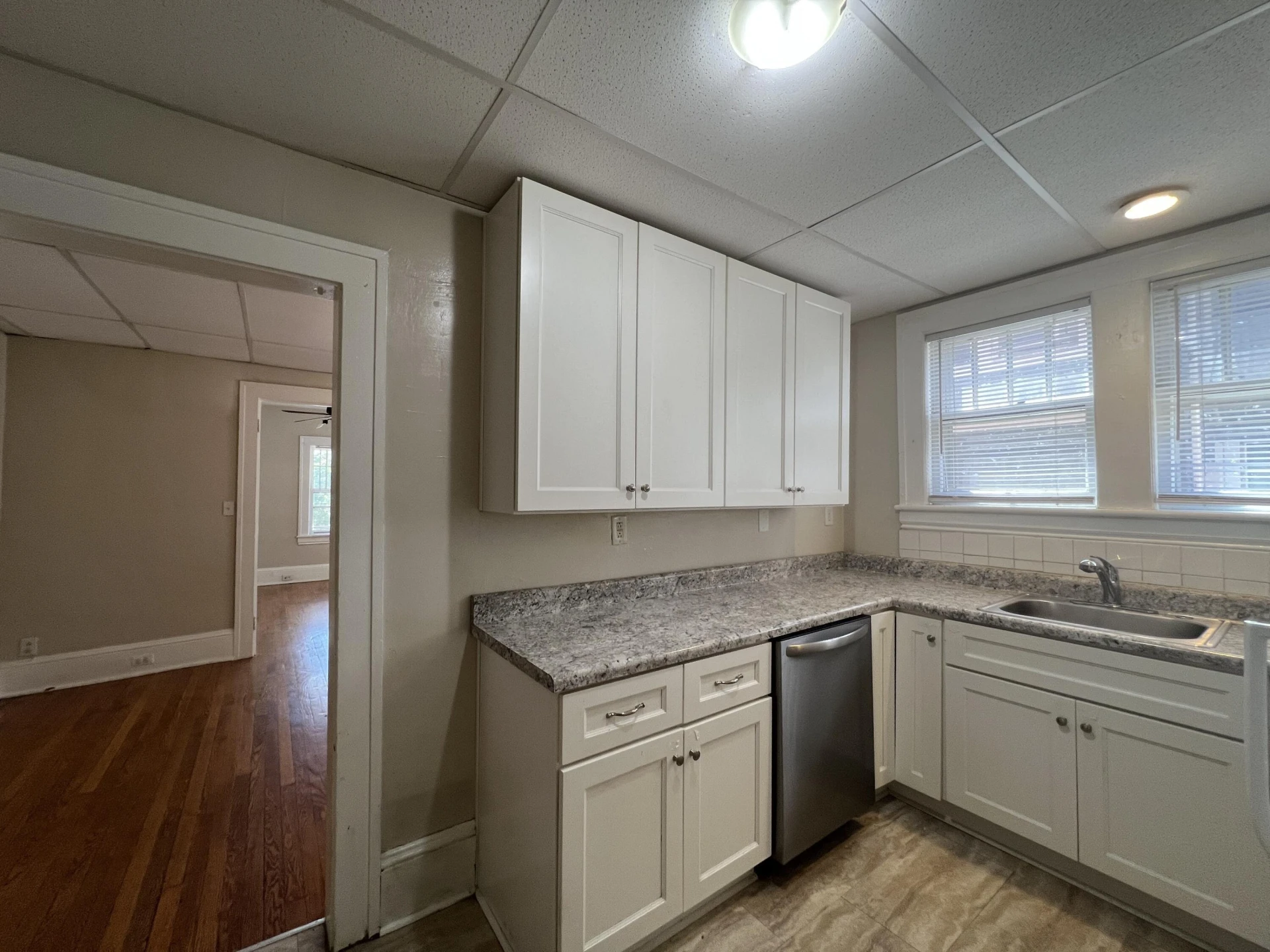 2011 Denniston AVE SW - Photo 13