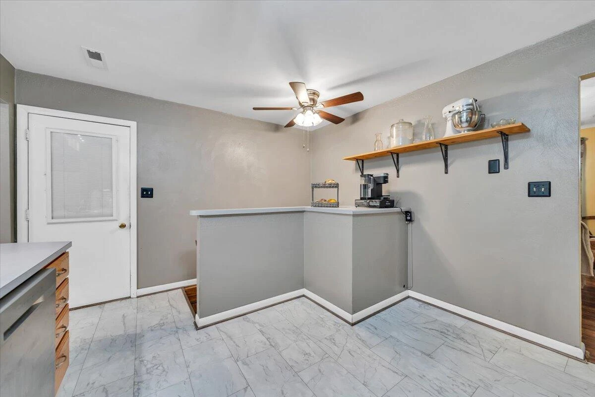 933 Martin McNeil RD - Photo 18
