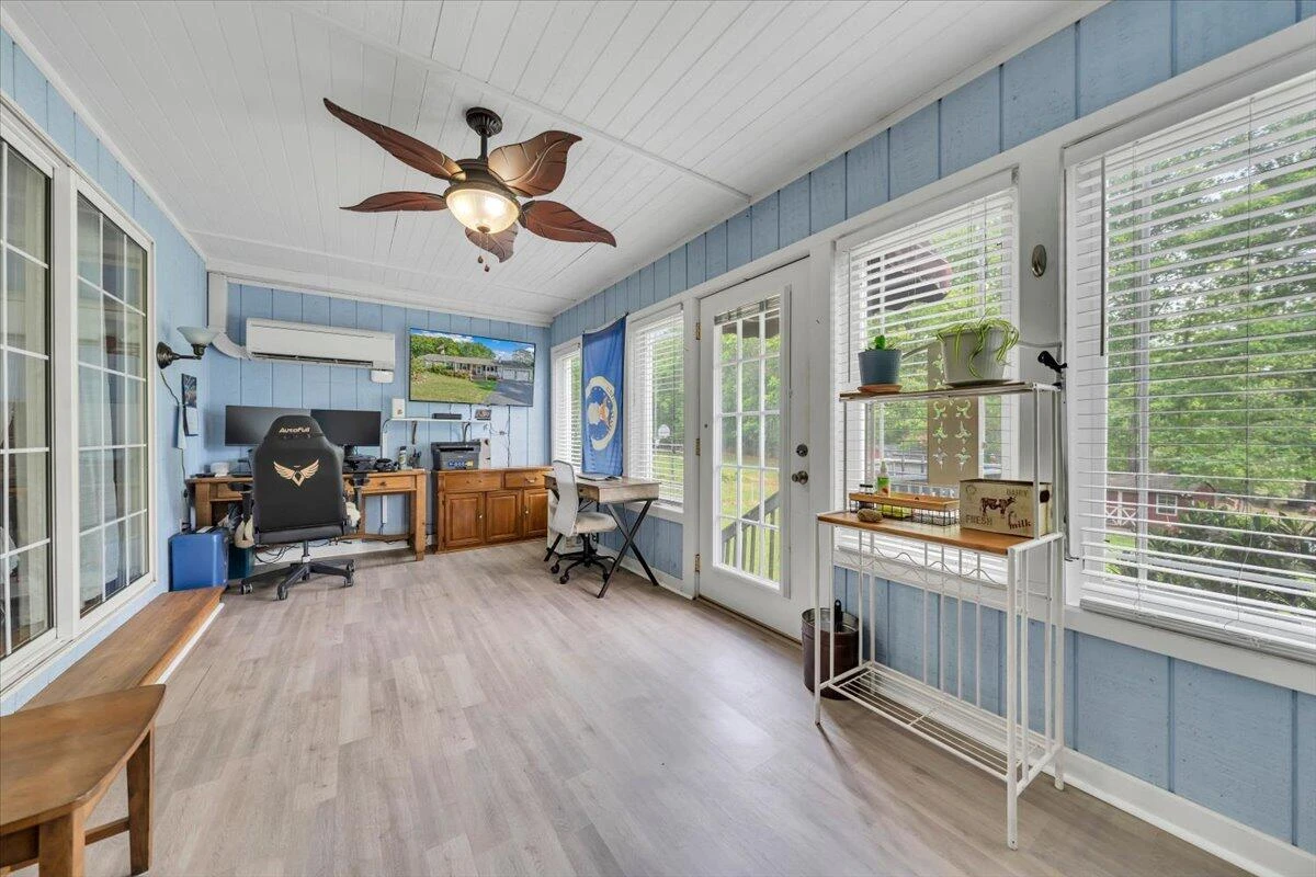 933 Martin McNeil RD - Photo 20
