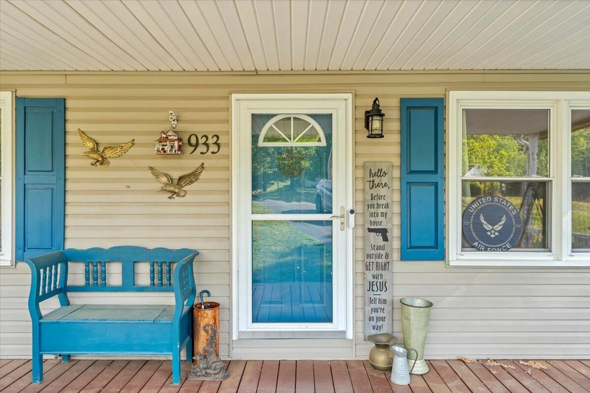 933 Martin McNeil RD - Photo 3