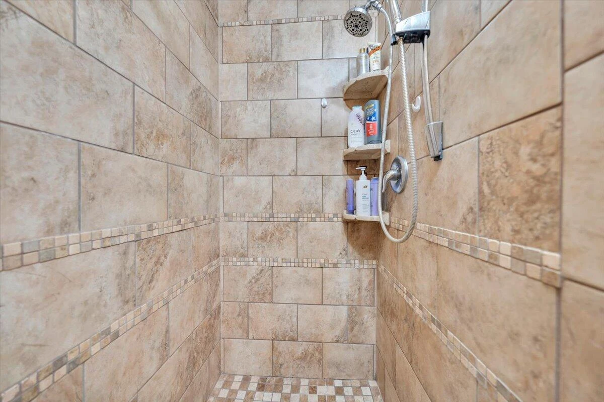 933 Martin McNeil RD - Photo 35