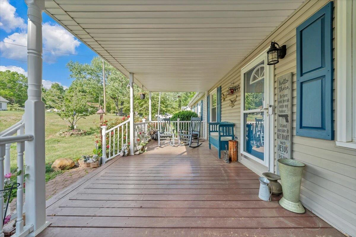 933 Martin McNeil RD - Photo 4