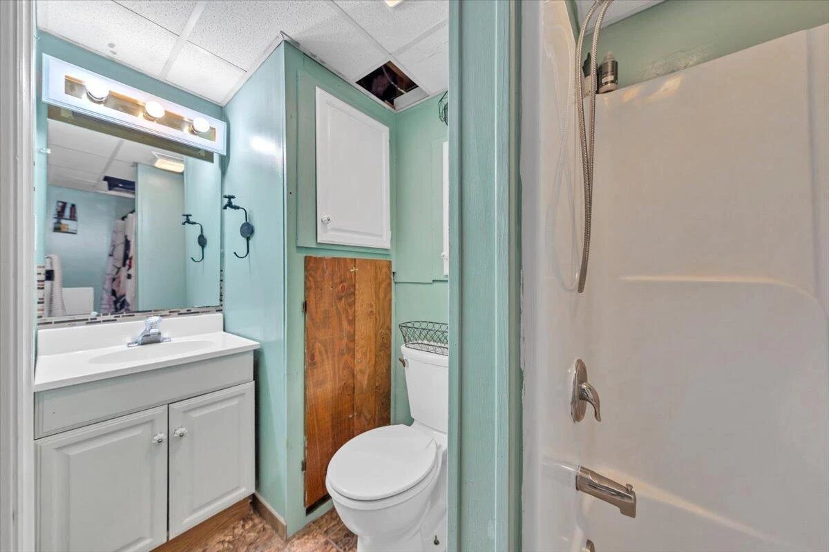 933 Martin McNeil RD - Photo 44