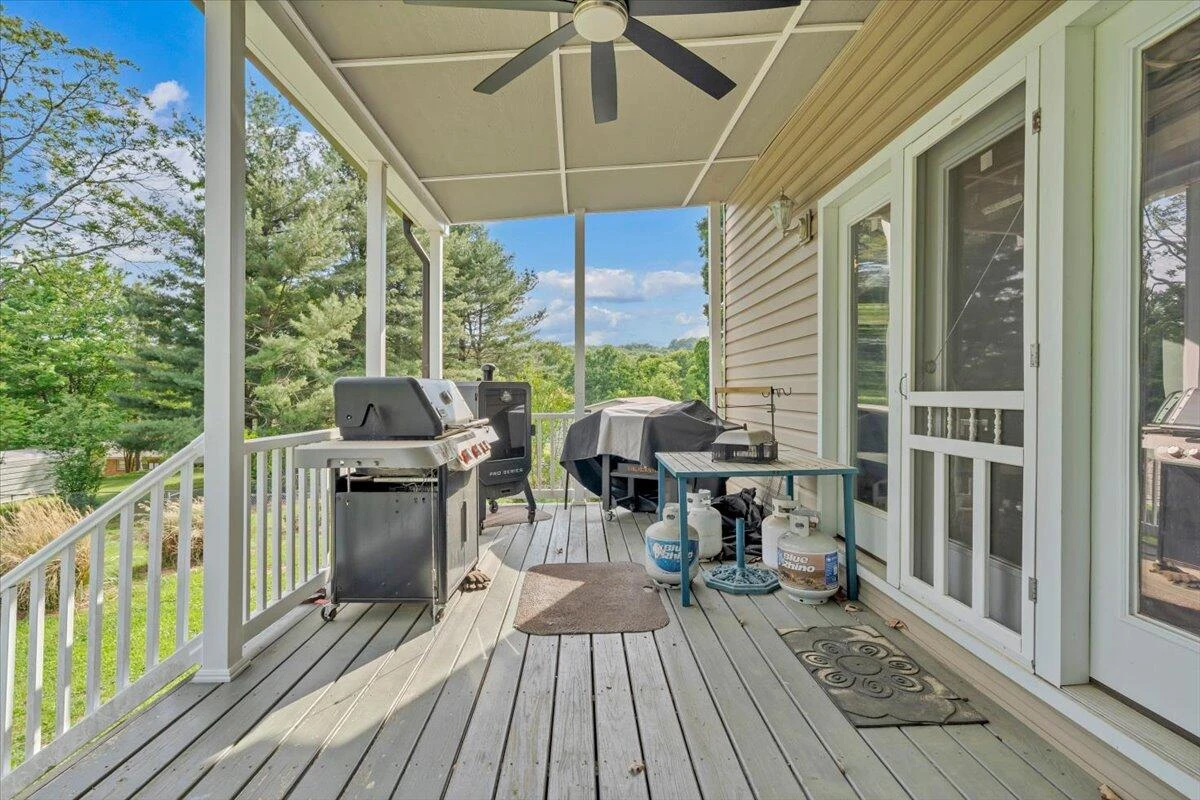 933 Martin McNeil RD - Photo 47