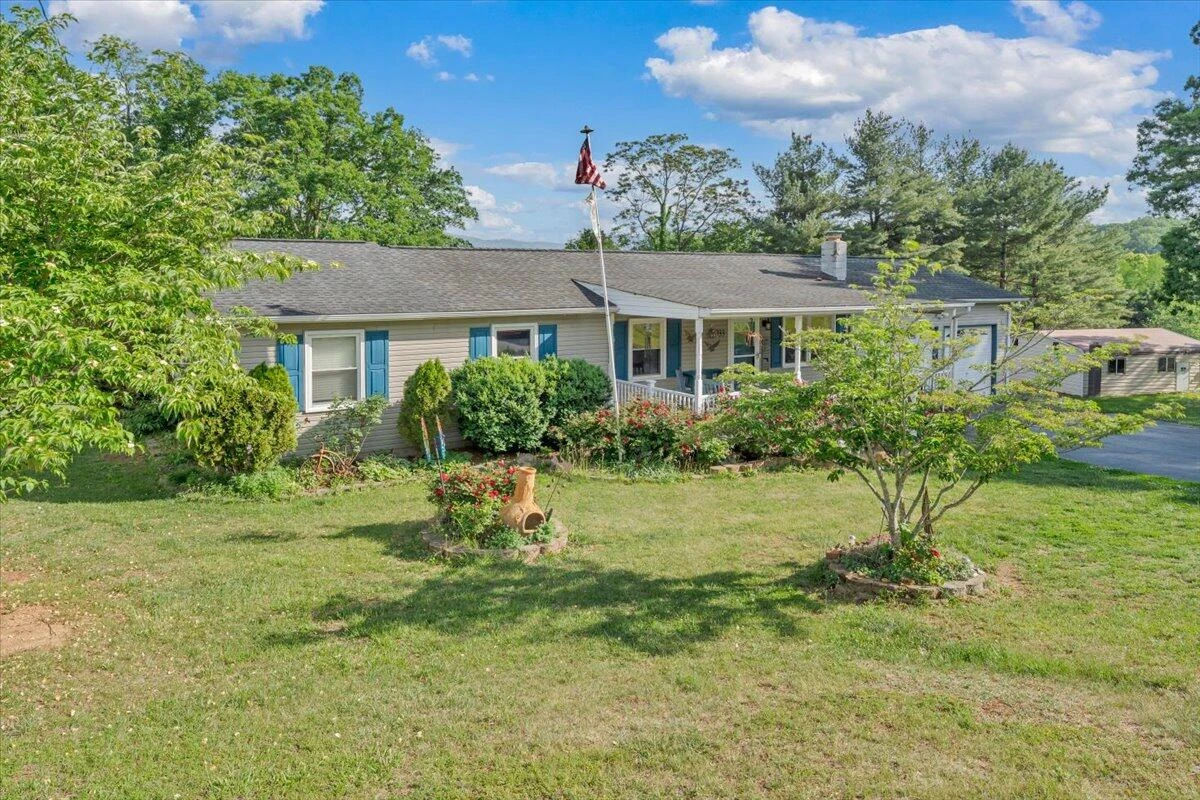 933 Martin McNeil RD - Photo 56