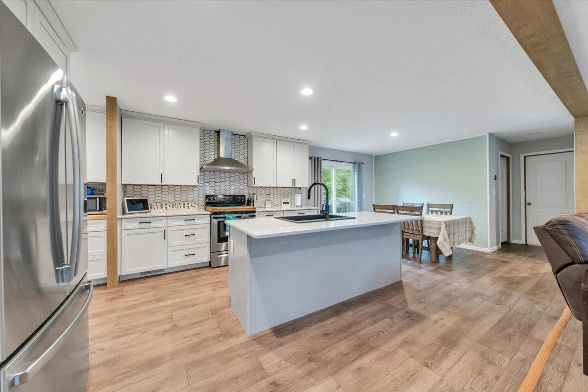 12328 Hardy RD - Photo 19