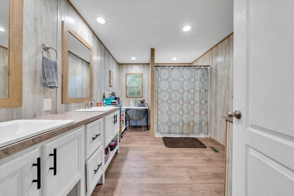 12328 Hardy RD - Photo 28