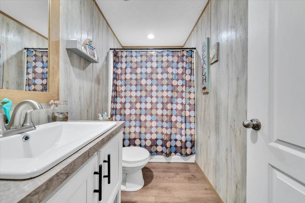 12328 Hardy RD - Photo 37