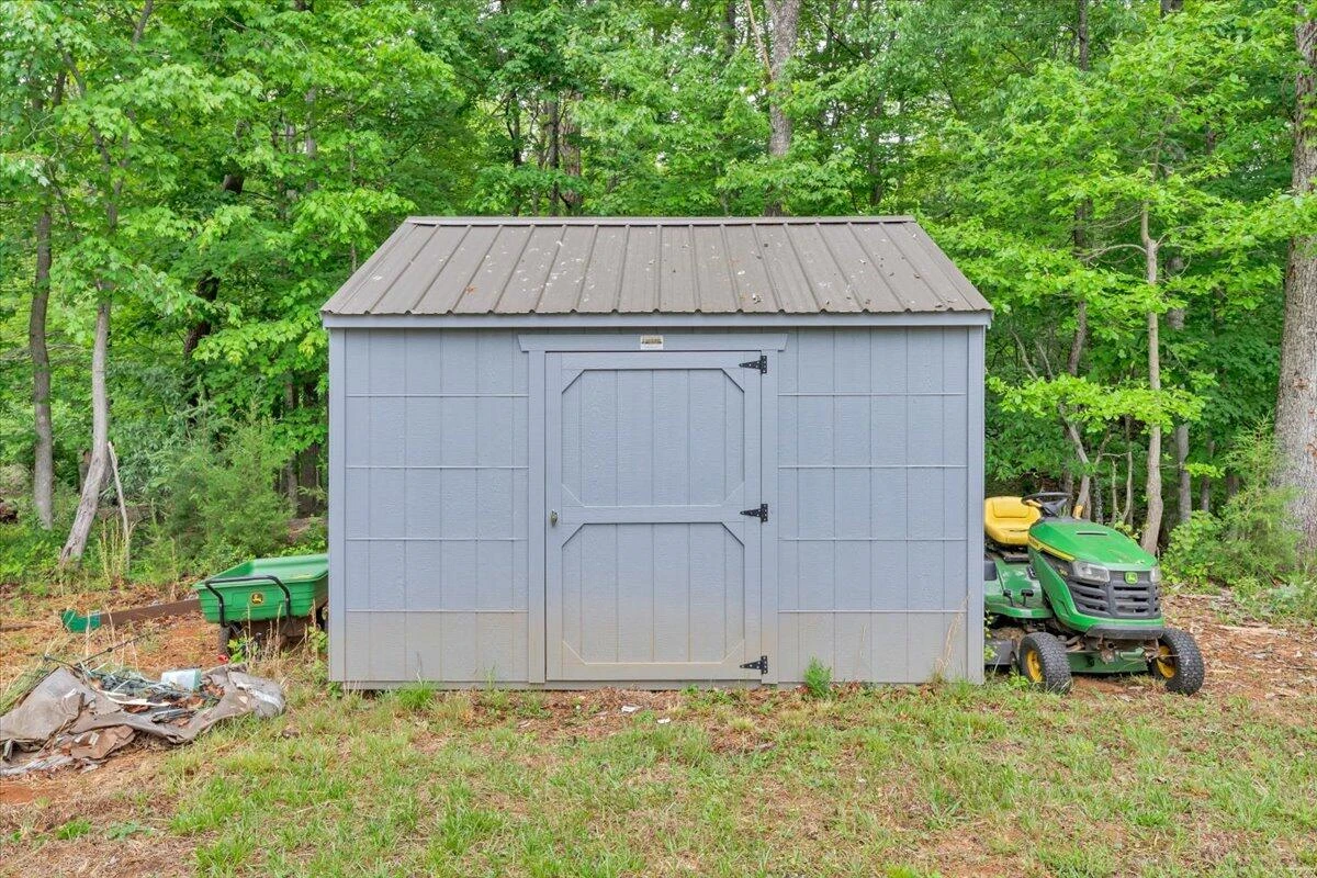12328 Hardy RD - Photo 46