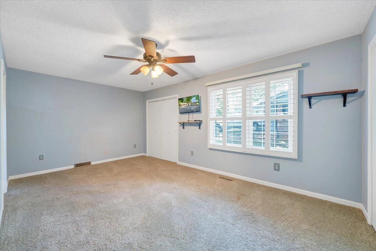 216 Pine Knob CIR - Photo 32