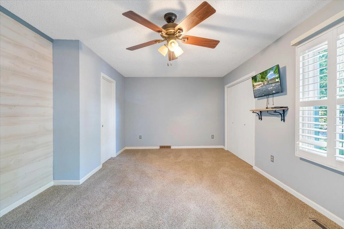 216 Pine Knob CIR - Photo 33