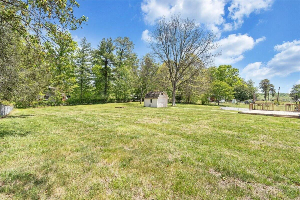 1079 Mildred ST - Photo 42