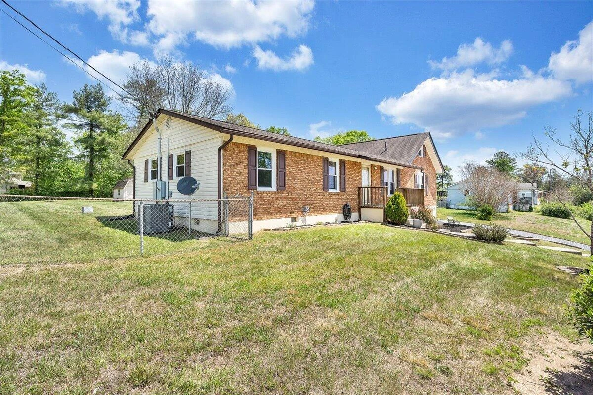 1079 Mildred ST - Photo 45