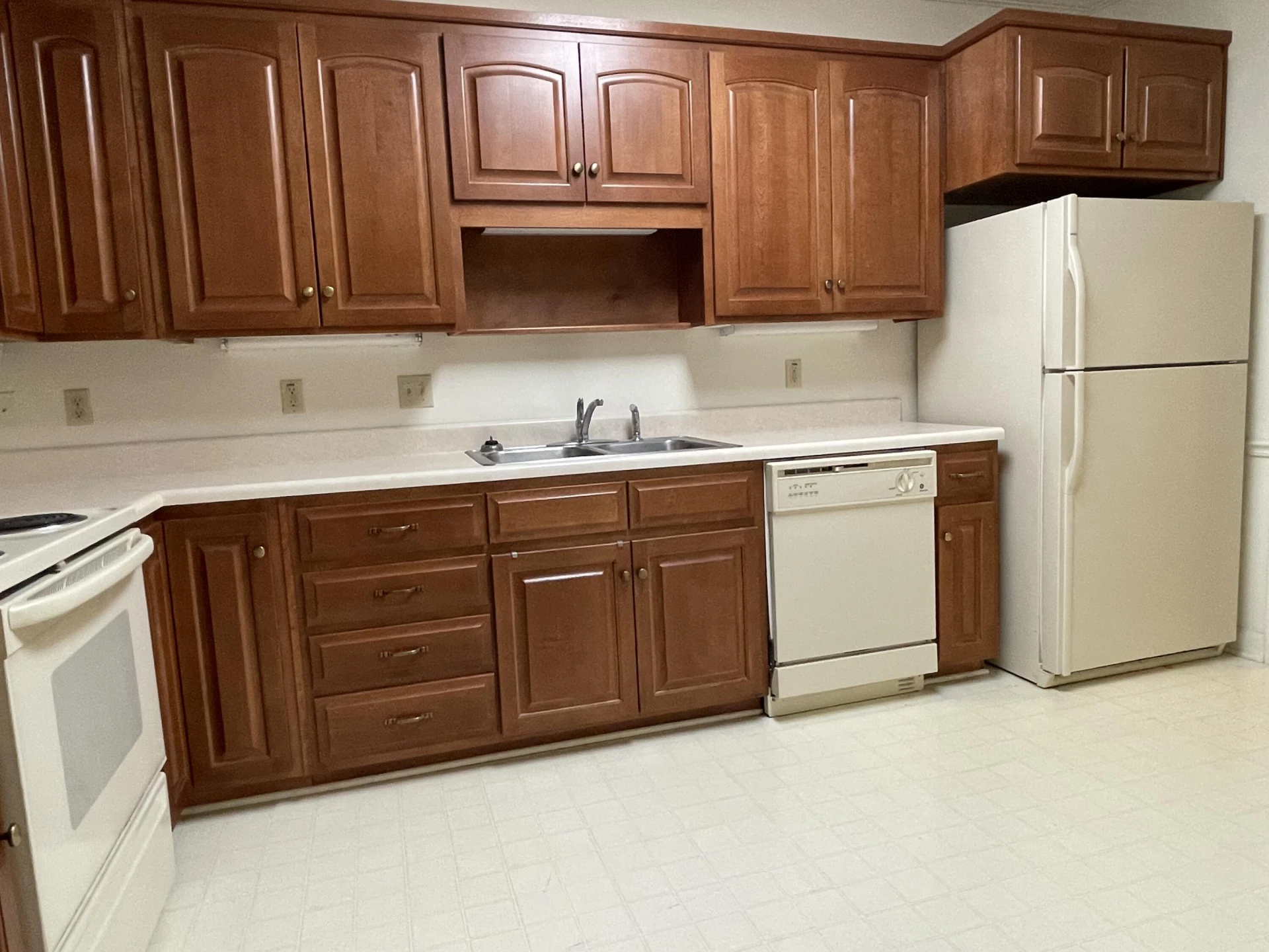 3060 Mcvitty Forest DR #211 - Photo 3