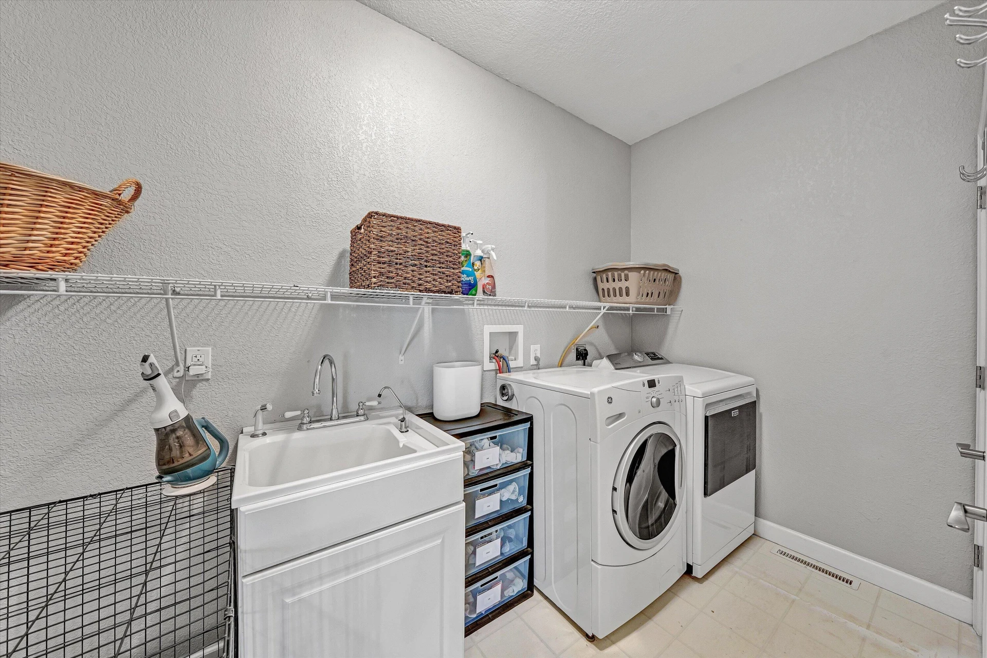 120 Stonelea DR - Photo 39
