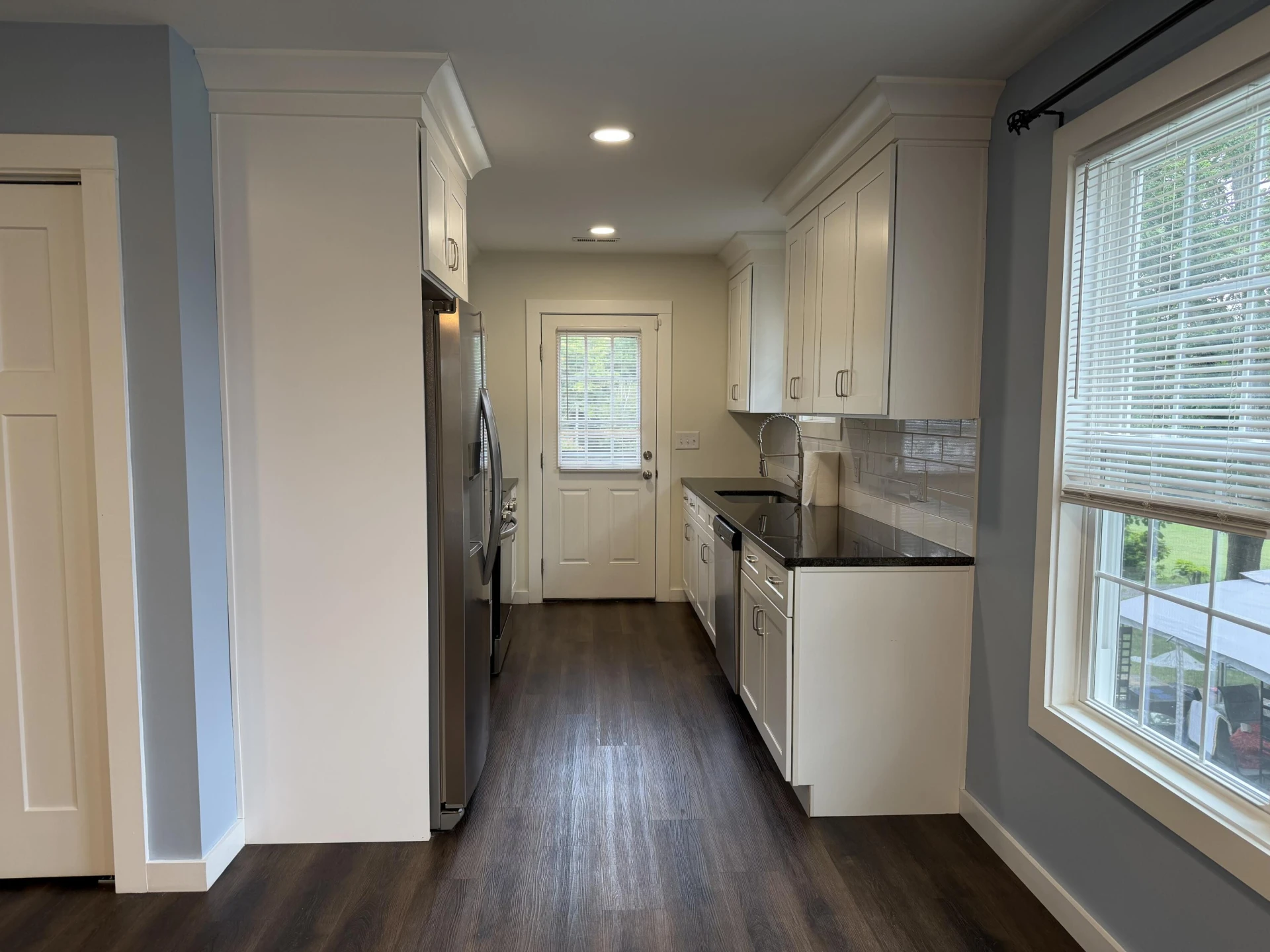 321 Craig AVE - Photo 8