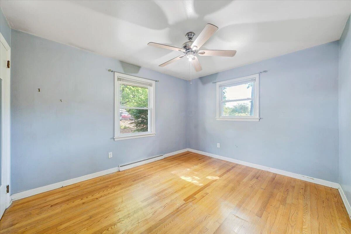 4852 Autumn LN NW - Photo 10