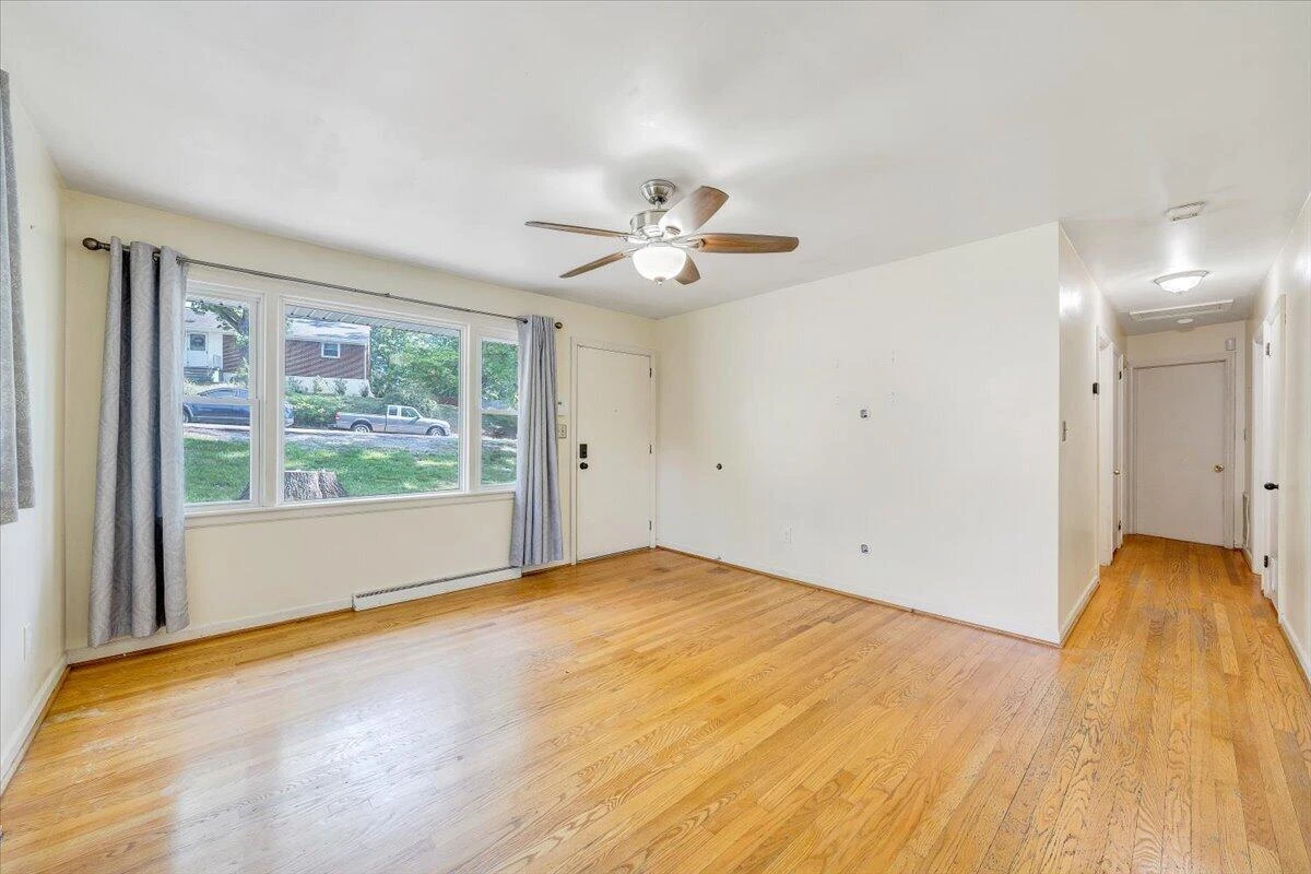4852 Autumn LN NW - Photo 5
