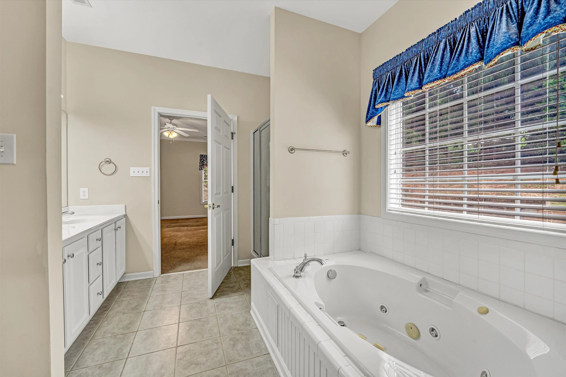 207 Duncraig DR - Photo 25