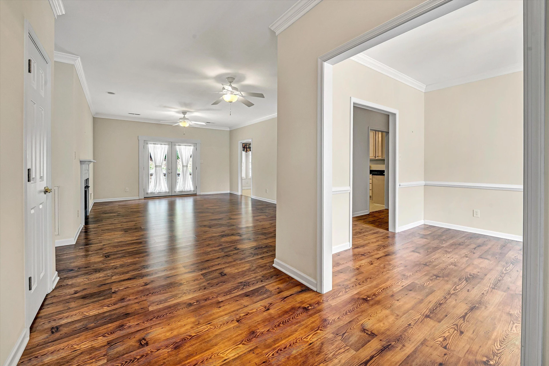207 Duncraig DR - Photo 5
