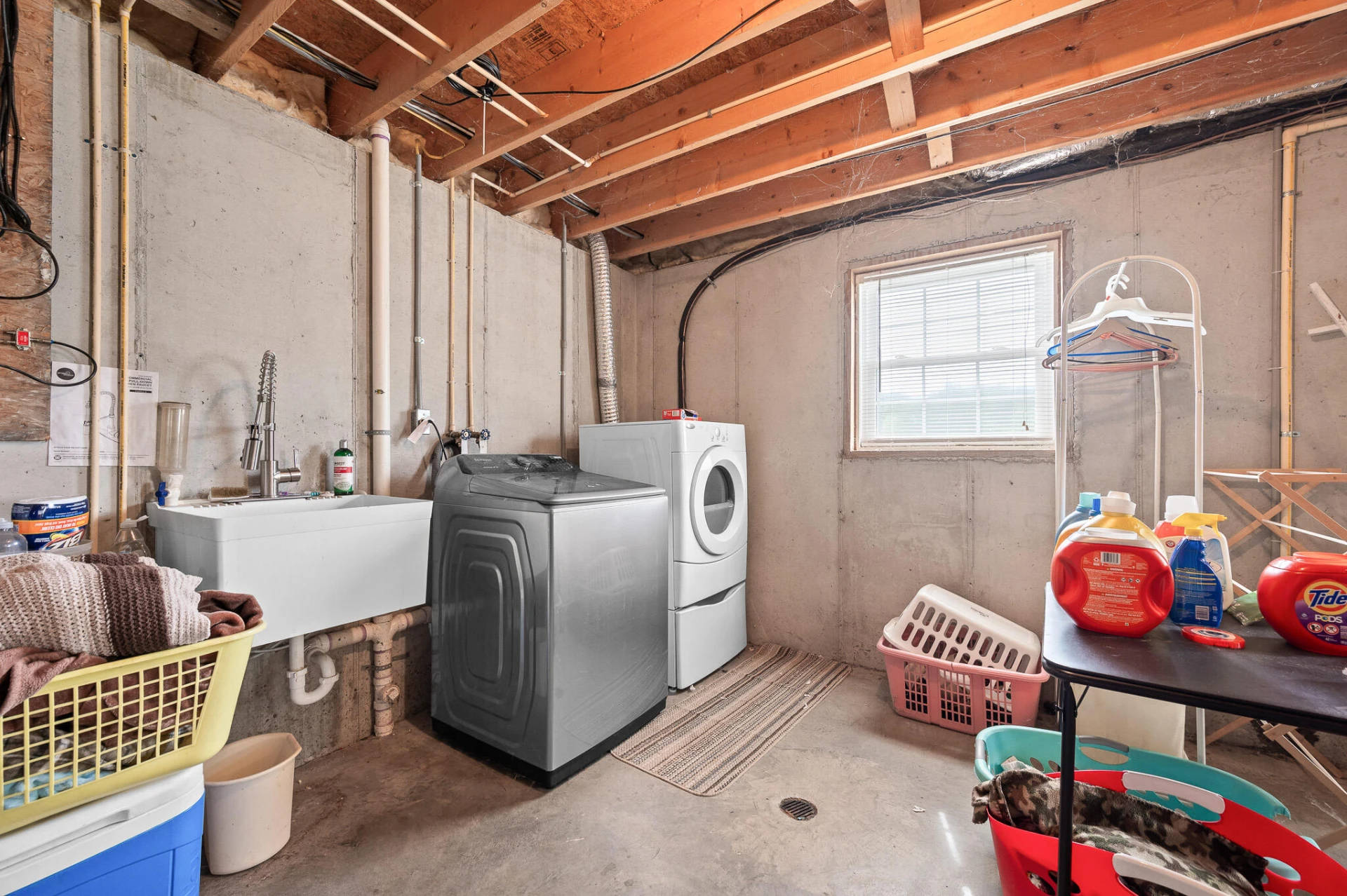 1068 Oakwood Knolls DR - Photo 30