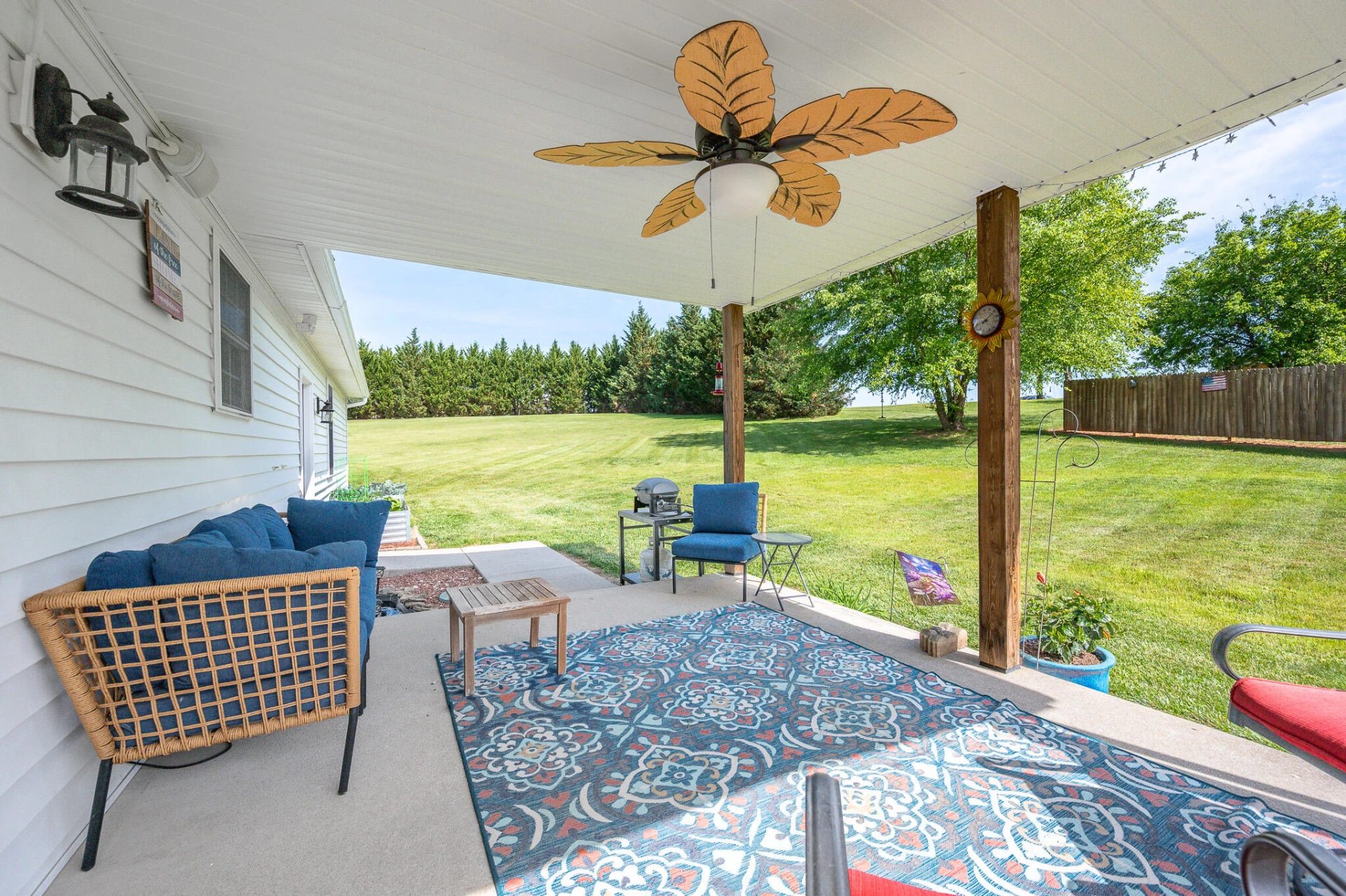 1068 Oakwood Knolls DR - Photo 37