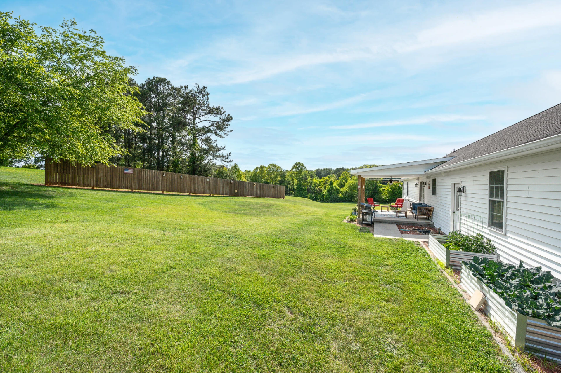 1068 Oakwood Knolls DR - Photo 38