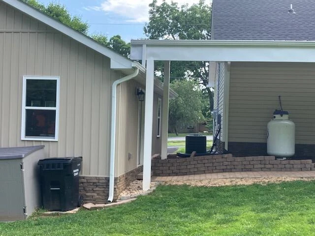 2348 E Ruritan RD - Photo 9