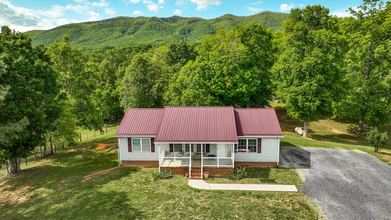 11790 Narrow Passage RD