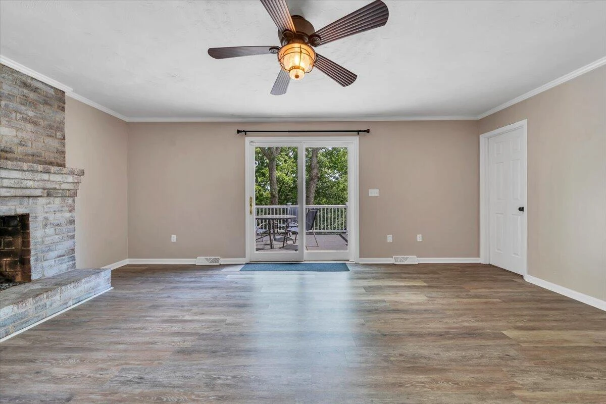 2704 Summit Ridge RD NE - Photo 24