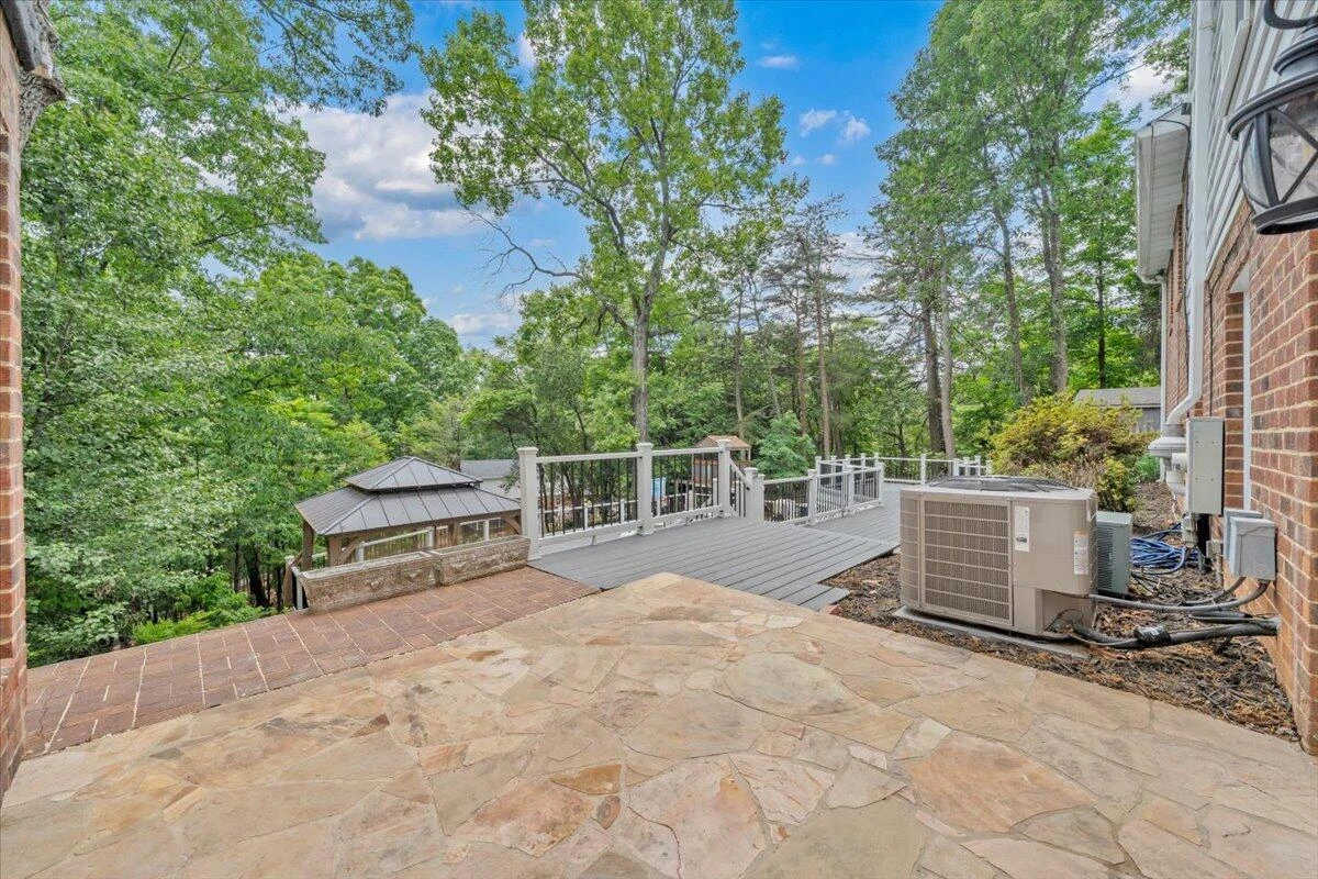 2704 Summit Ridge RD NE - Photo 64