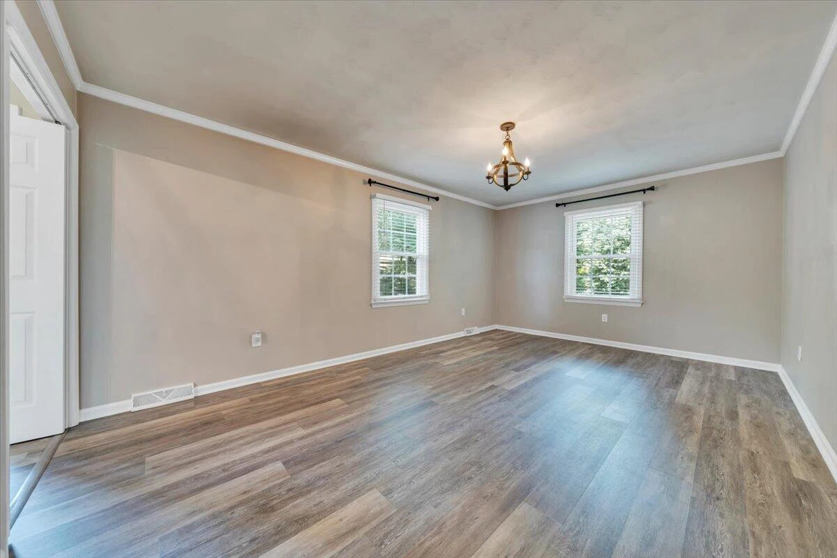 2704 Summit Ridge RD NE - Photo 7