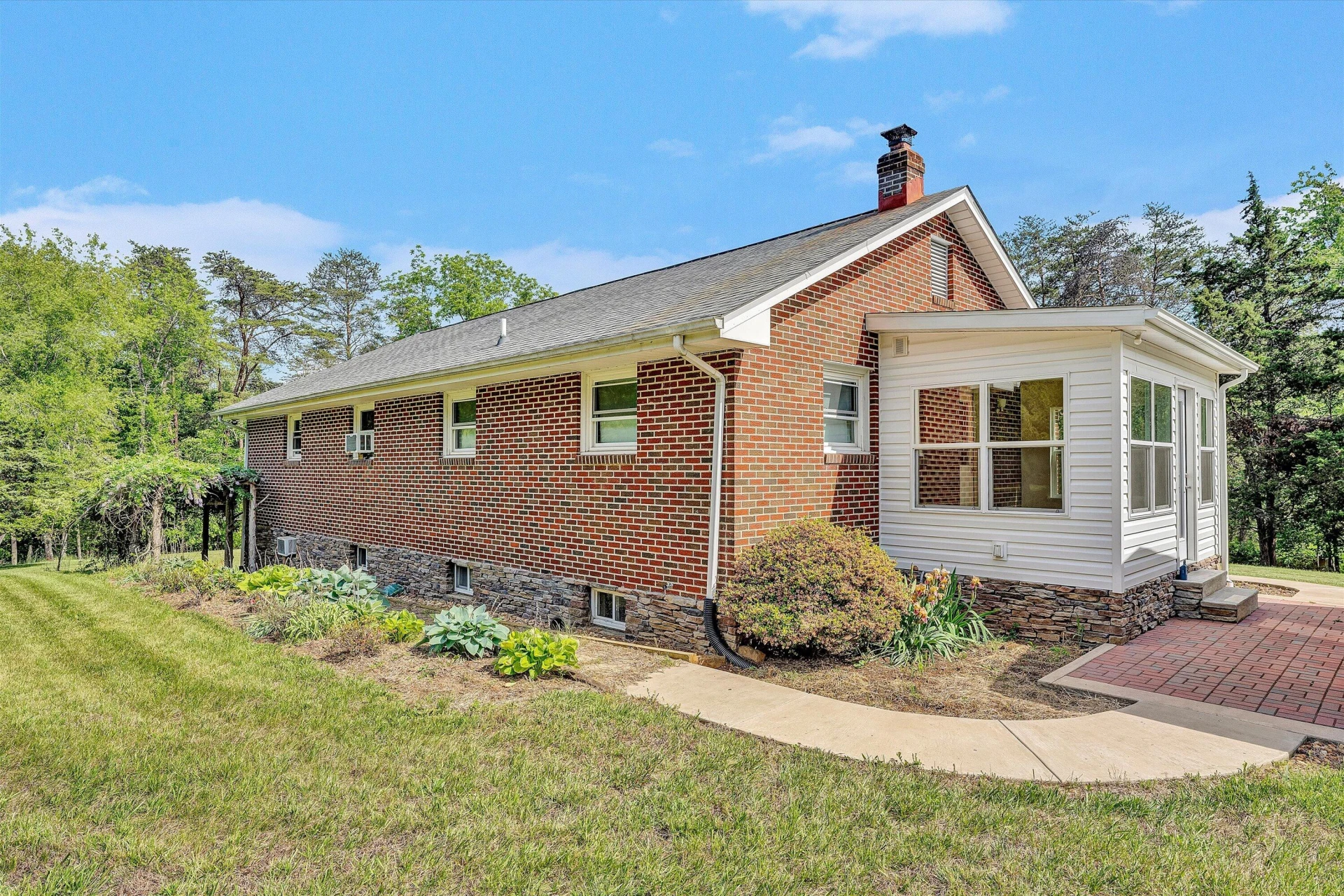2296 Sandy Level RD - Photo 31