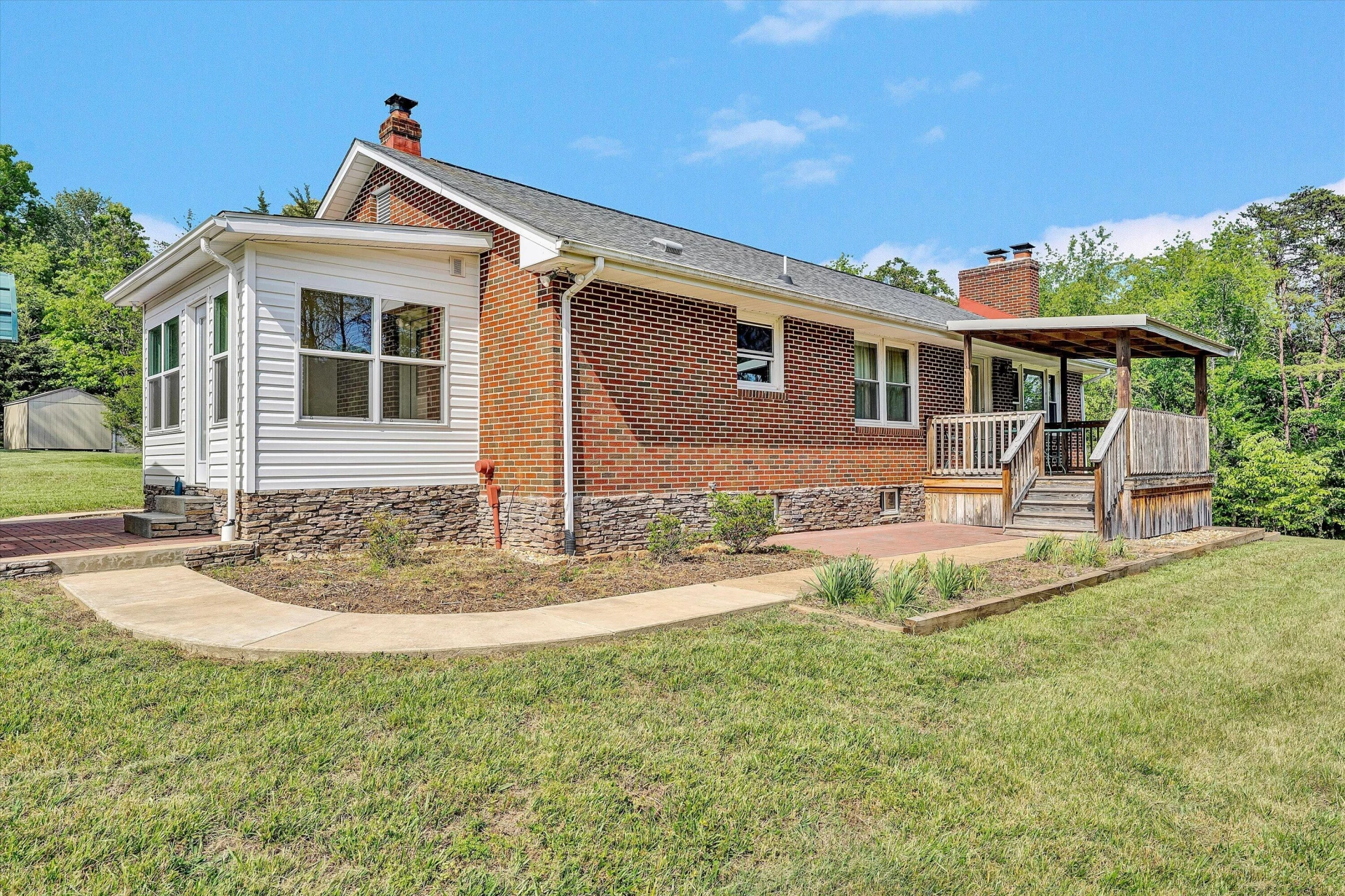 2296 Sandy Level RD - Photo 6