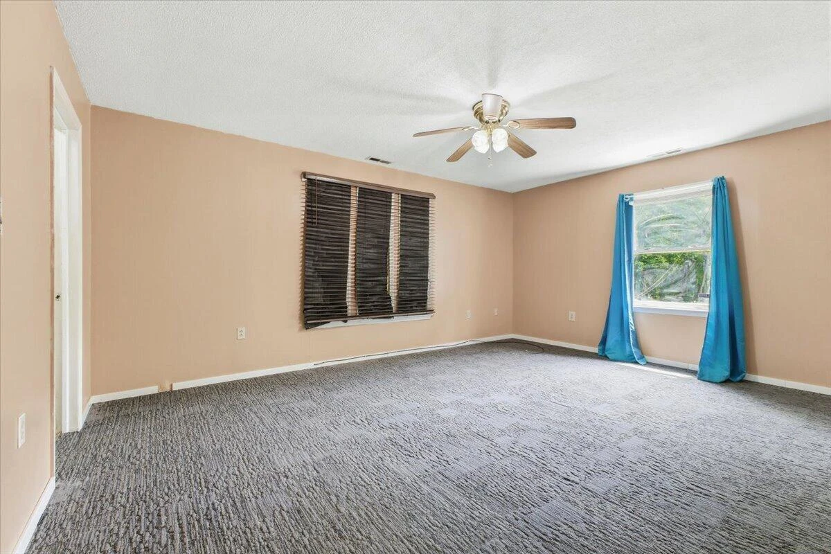 306 Willowridge DR - Photo 22