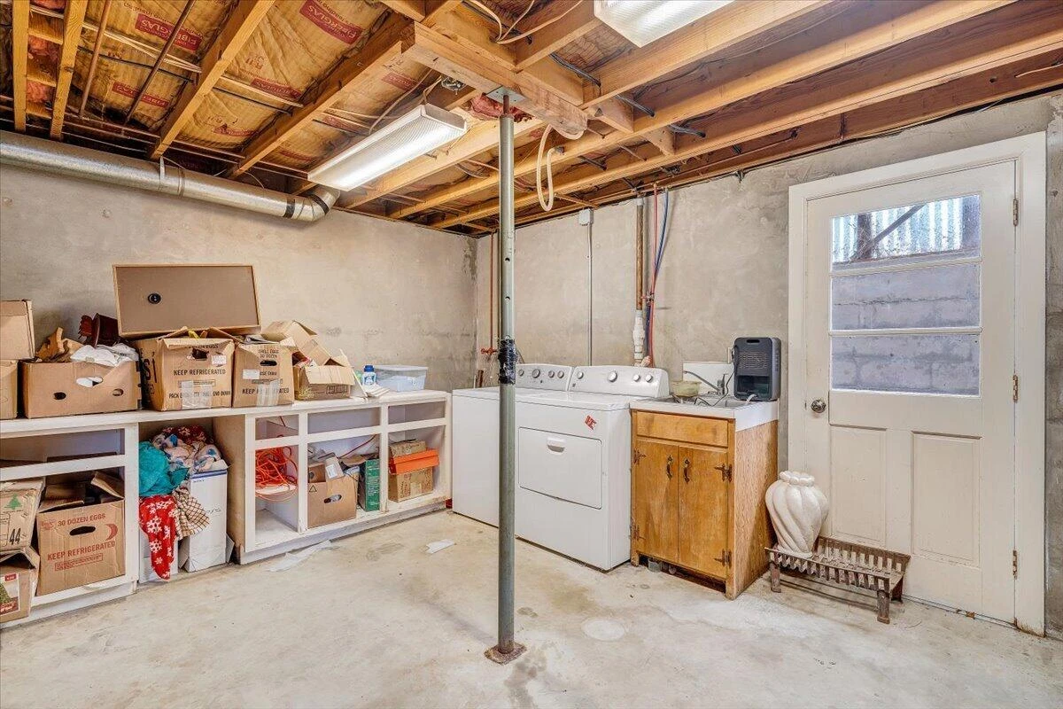 1547 Kings Store RD NE - Photo 35