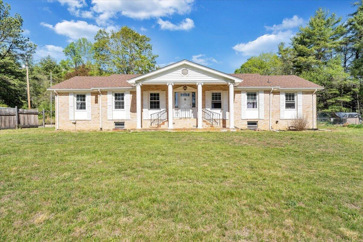 1547 Kings Store RD NE - Photo 48