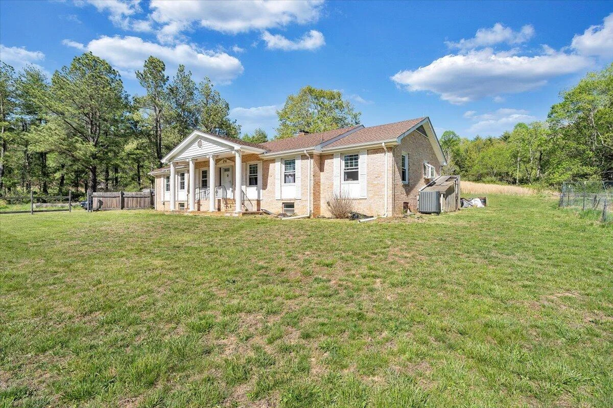 1547 Kings Store RD NE - Photo 50