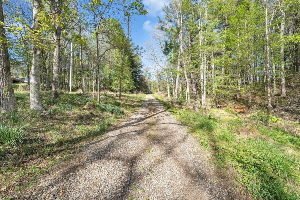 1547 Kings Store RD NE - Photo 52
