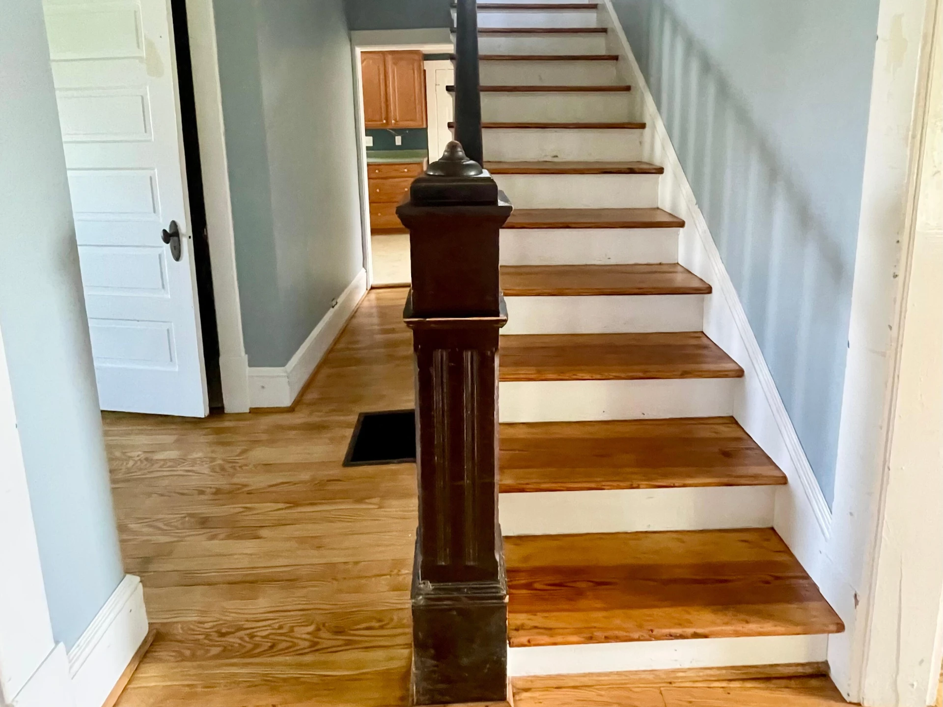 1334 Price ST - Photo 11