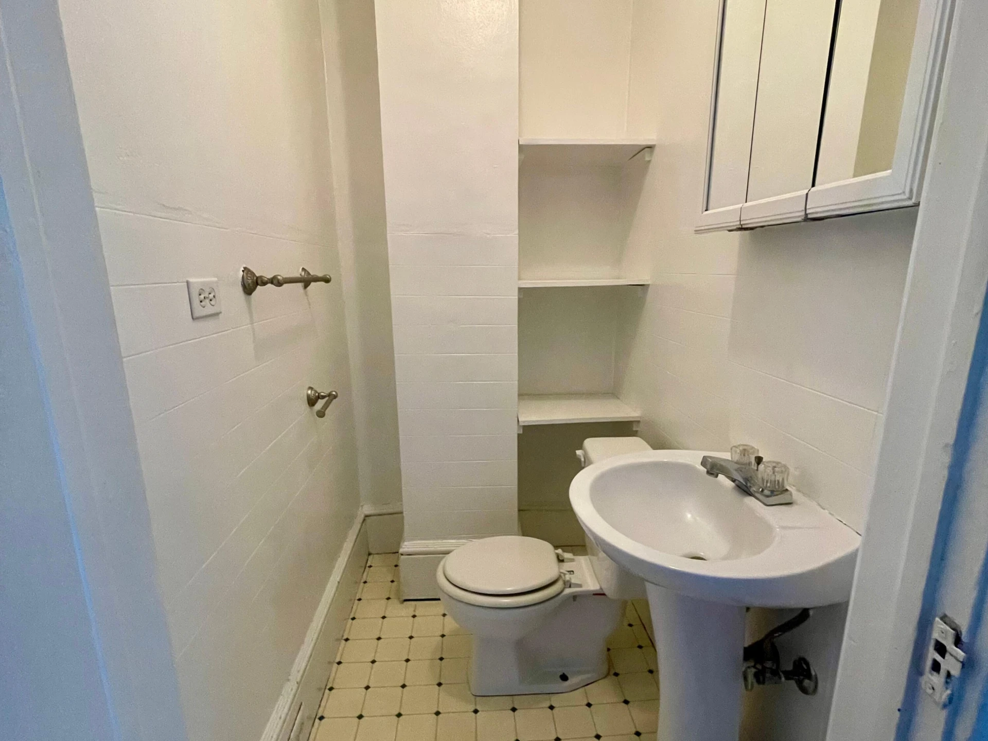 1334 Price ST - Photo 12