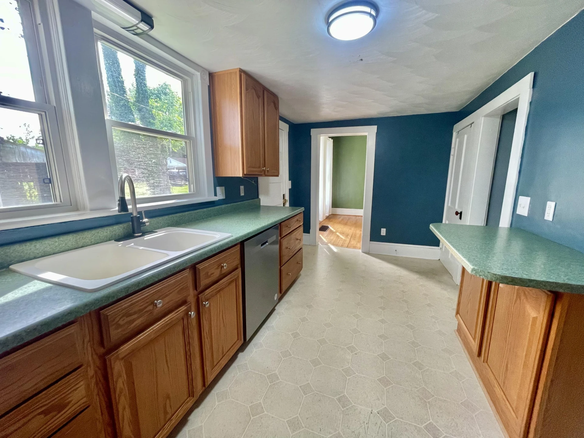 1334 Price ST - Photo 18