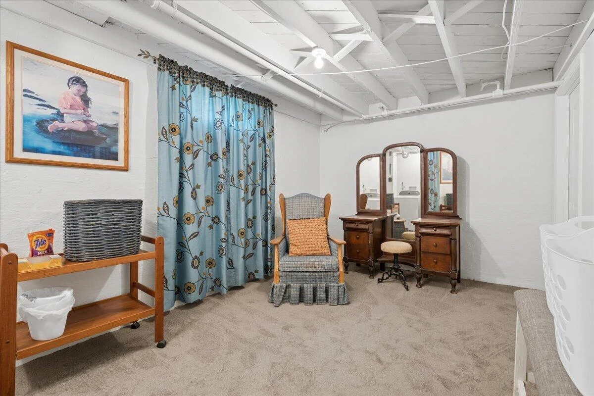 720 Vine ST - Photo 25