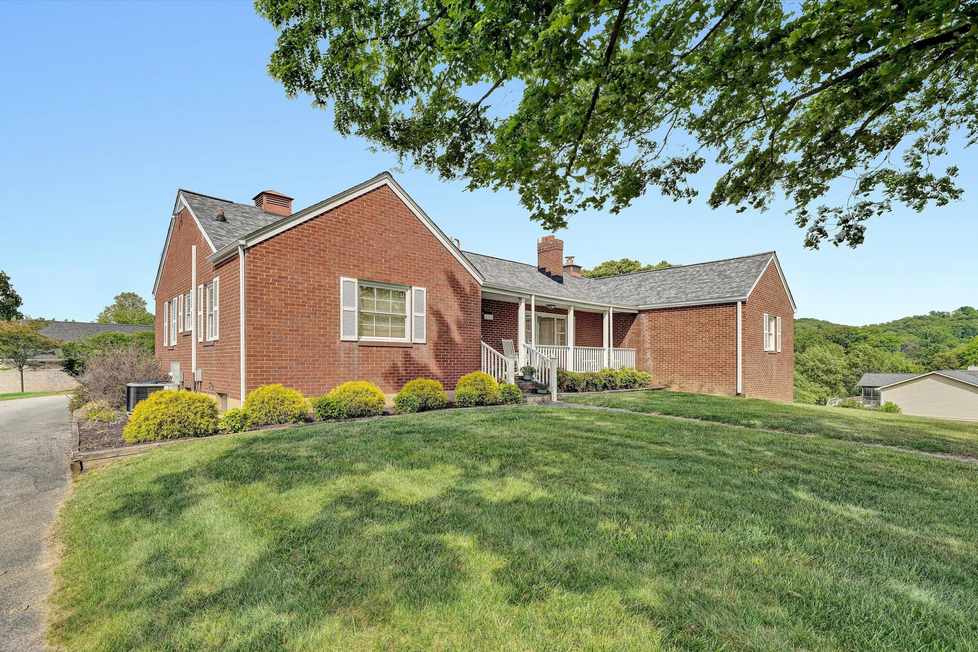 5040 Pleasant Hill DR
